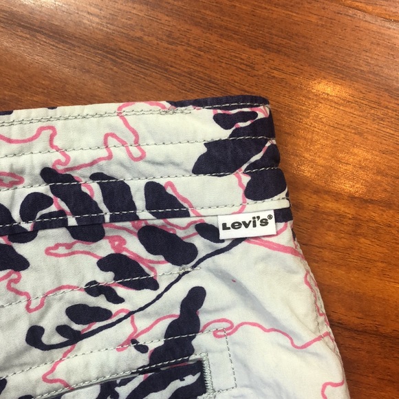 Levi’s Cotton Button Drawstring Velcro Shorts - Picture 11 of 14